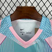 PSG Paris Saint Germain maillot foot concept bleu 25/26